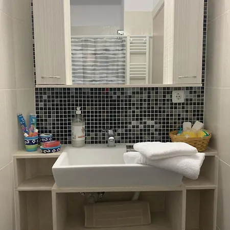 Aura Apartment